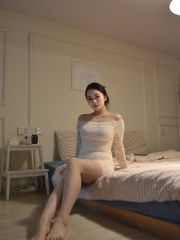 滨江嫩鲍肥穴紧致小女友