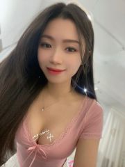 体验居家大奶妹