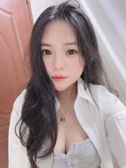 风骚粉嫩奶大欲女服务好