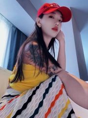 纹身大波性感美女