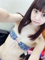 粉嫩鲜鲍性感小骚妹