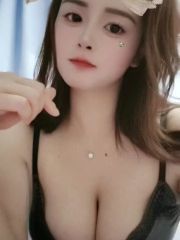 风骚小蛮腰妮子