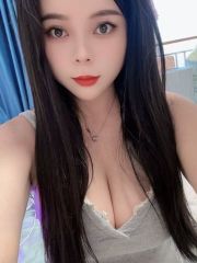 未央大奶骚货小情人