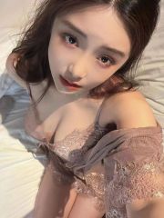 广州性感妖娆骚货服务很棒