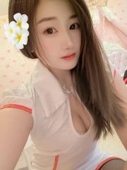 大胸粉嫩嫩的小妹子，极品中的极品