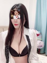 性感粉嫩身材非常棒的老师