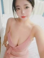 狼友都喜欢盘她后花园