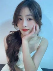 丰满诱人小妖精