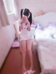 白虎妹妹刚刚下海