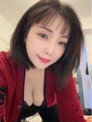 大奶翘臀很诱人夏莎